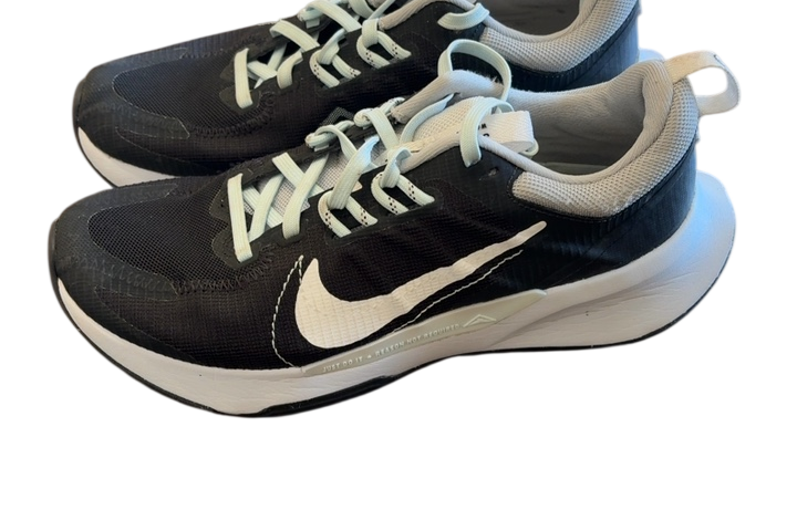 Nike Sneakers Size 6.5