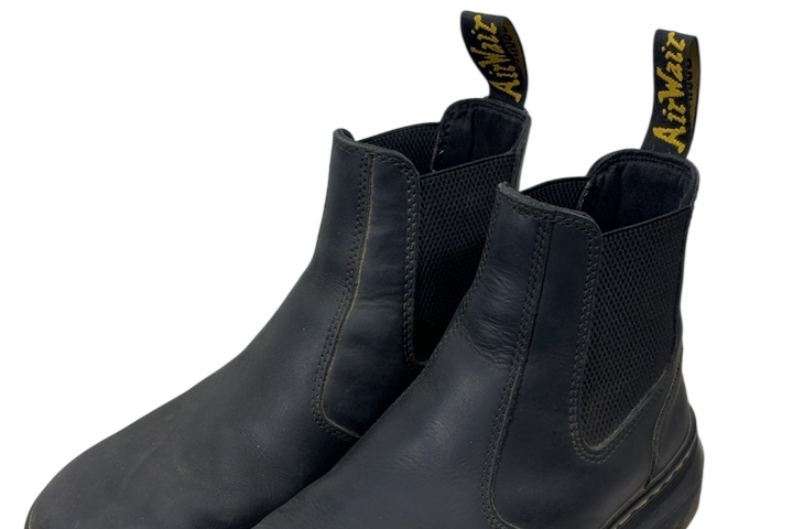 Dr. Martens Boots 8