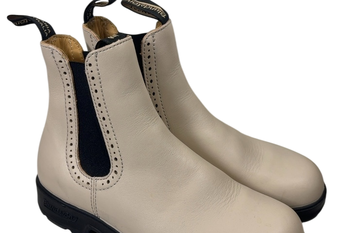 Blundstone Shoes 8.5 CA