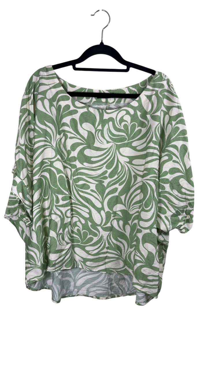 Alina’s Exclusives Short Sleeve Tops Size L